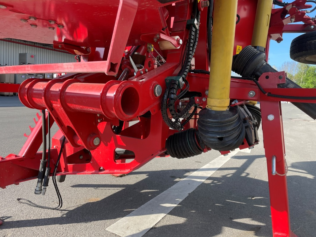 Grimme TOPPA 600 COMBI - Máy gặt: hình 2 Grimme TOPPA 600 COMBI - Máy gặt: hình 2