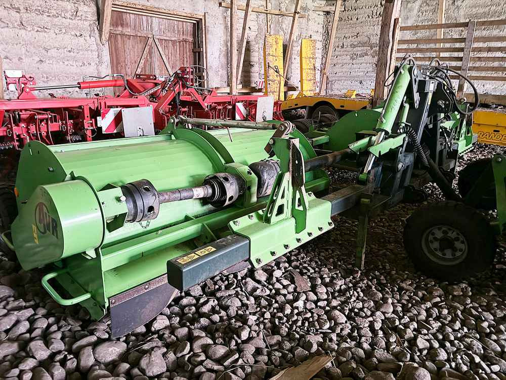 AVR Rafale Butterfly - Máy gặt: hình 1 AVR Rafale Butterfly - Máy gặt: hình 1