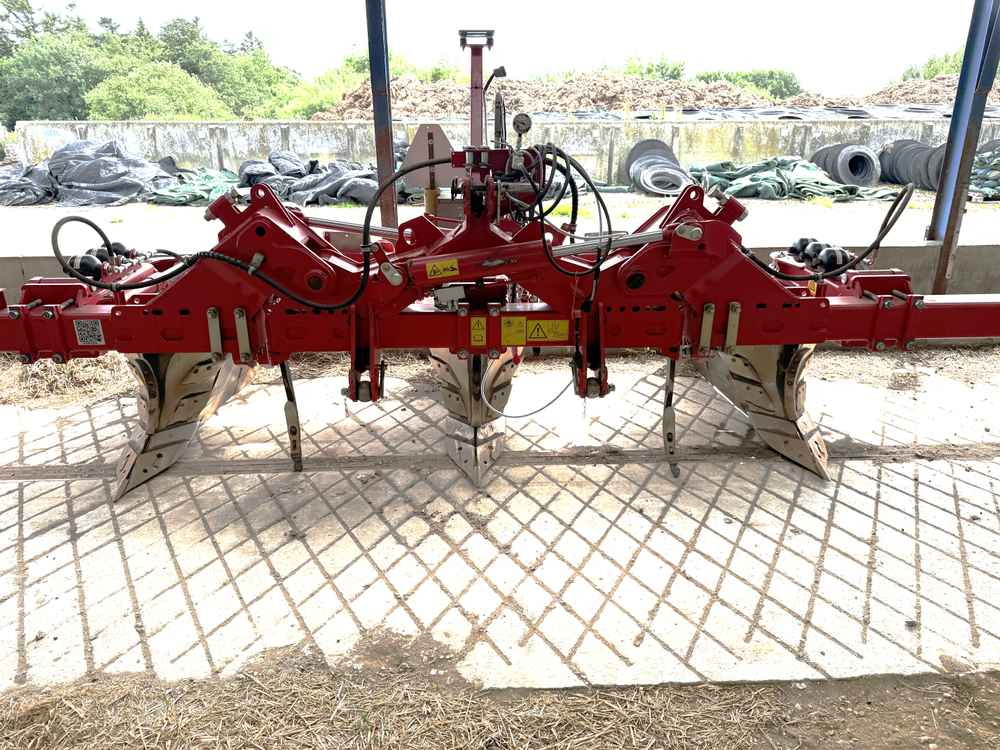 Grimme BFL-400-H Klap - Đính kèm máy gặt: hình 1 Grimme BFL-400-H Klap - Đính kèm máy gặt: hình 1