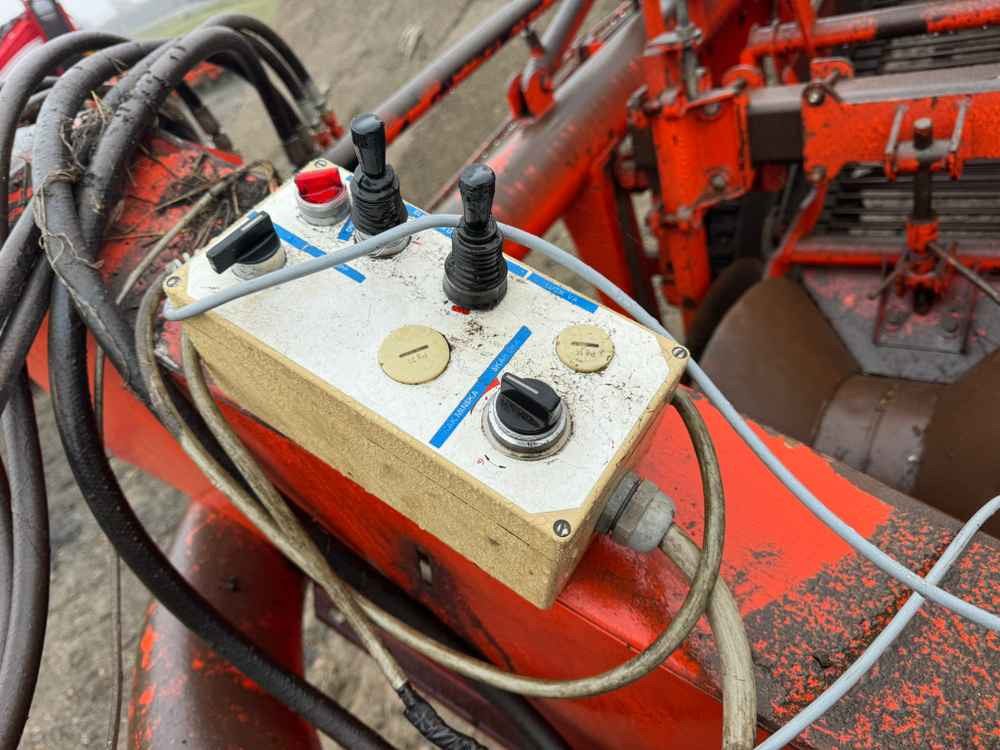 Grimme DL 1500 - Máy gặt: hình 3 Grimme DL 1500 - Máy gặt: hình 3
