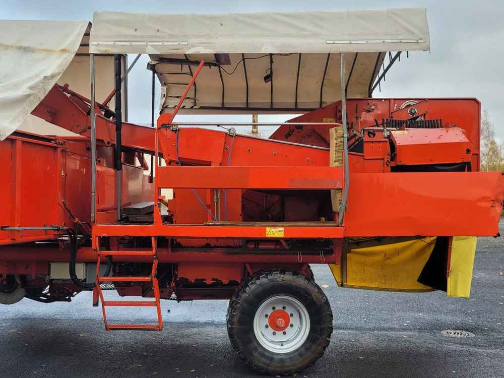 Grimme SE-75-30-UB - Máy gặt: hình 3 Grimme SE-75-30-UB - Máy gặt: hình 3