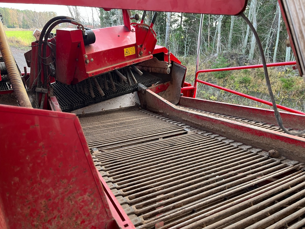 Grimme SE 75-55-UB - Máy gặt: hình 4 Grimme SE 75-55-UB - Máy gặt: hình 4