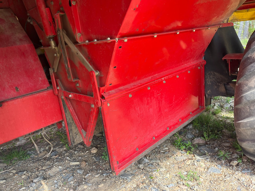 Grimme SE 85-55-UB - Máy gặt: hình 5 Grimme SE 85-55-UB - Máy gặt: hình 5