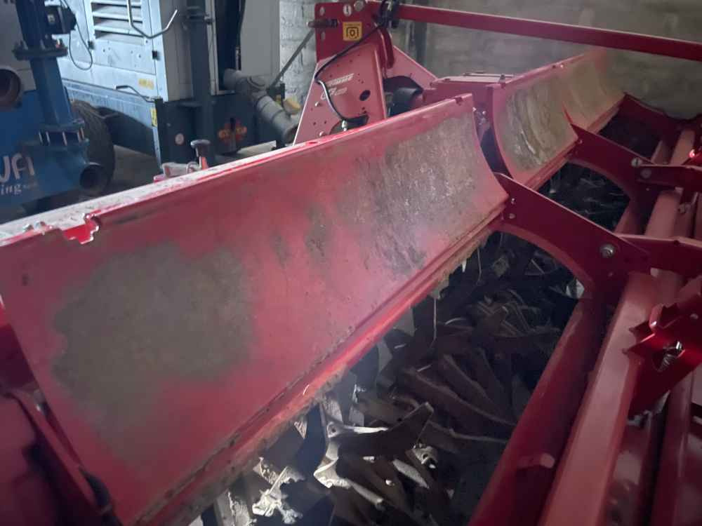 Grimme GF 400 - Máy gặt: hình 2 Grimme GF 400 - Máy gặt: hình 2
