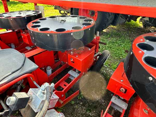 Nicolas Sam 12 - Máy gieo hạt: hình 4 Nicolas Sam 12 - Máy gieo hạt: hình 4