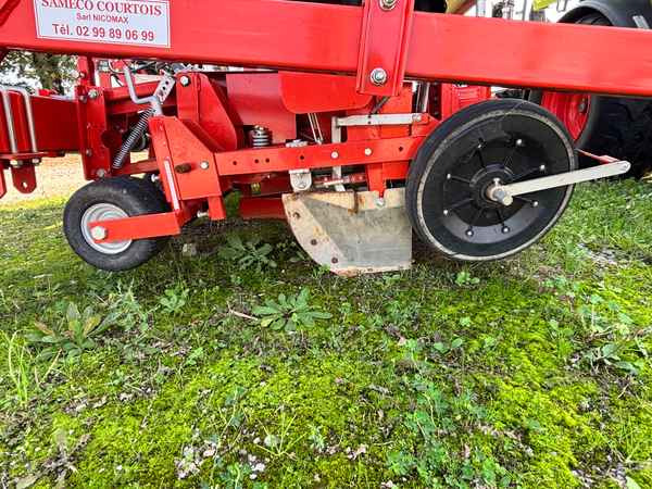 Nicolas Sam 12 - Máy gieo hạt: hình 3 Nicolas Sam 12 - Máy gieo hạt: hình 3