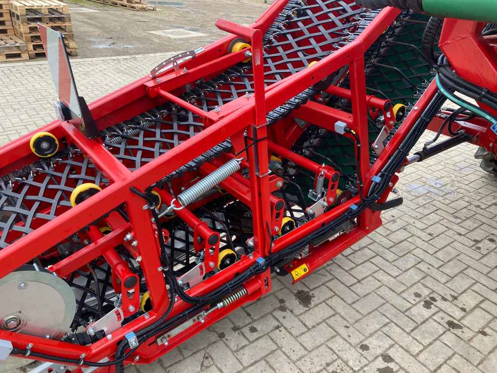 ASA-Lift ASA Lift TC1010E Single Row Trailed Cabbage Harvester - Máy thu hoạch nho: hình 4 ASA-Lift ASA Lift TC1010E Single Row Trailed Cabbage Harvester - Máy thu hoạch nho: hình 4