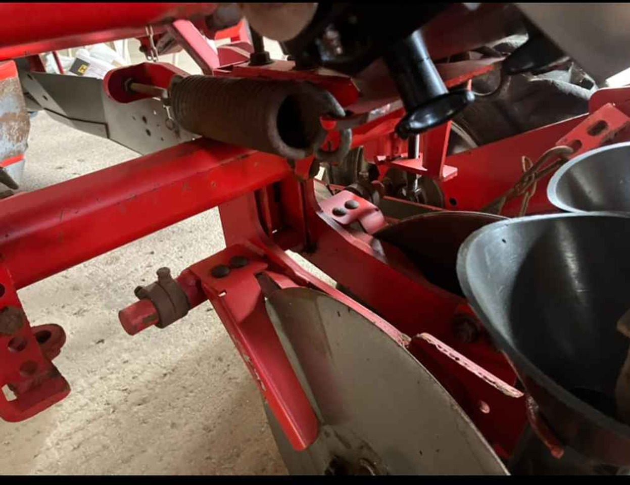Grimme FA / FDS - Máy gặt: hình 4 Grimme FA / FDS - Máy gặt: hình 4