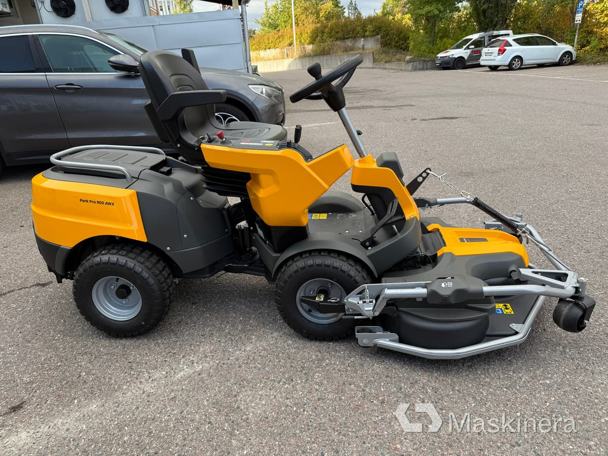 Åkgräsklippare Stiga Park Pro 900 AWX ink Klippaggregat & Snöslunga - Máy cắt cỏ vườn: hình 4 Åkgräsklippare Stiga Park Pro 900 AWX ink Klippaggregat & Snöslunga - Máy cắt cỏ vườn: hình 4
