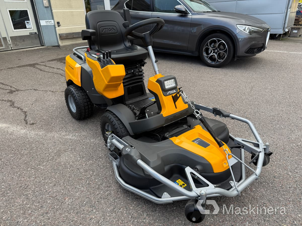 Åkgräsklippare Stiga Park Pro 900 AWX ink Klippaggregat & Snöslunga - Máy cắt cỏ vườn: hình 3 Åkgräsklippare Stiga Park Pro 900 AWX ink Klippaggregat & Snöslunga - Máy cắt cỏ vườn: hình 3