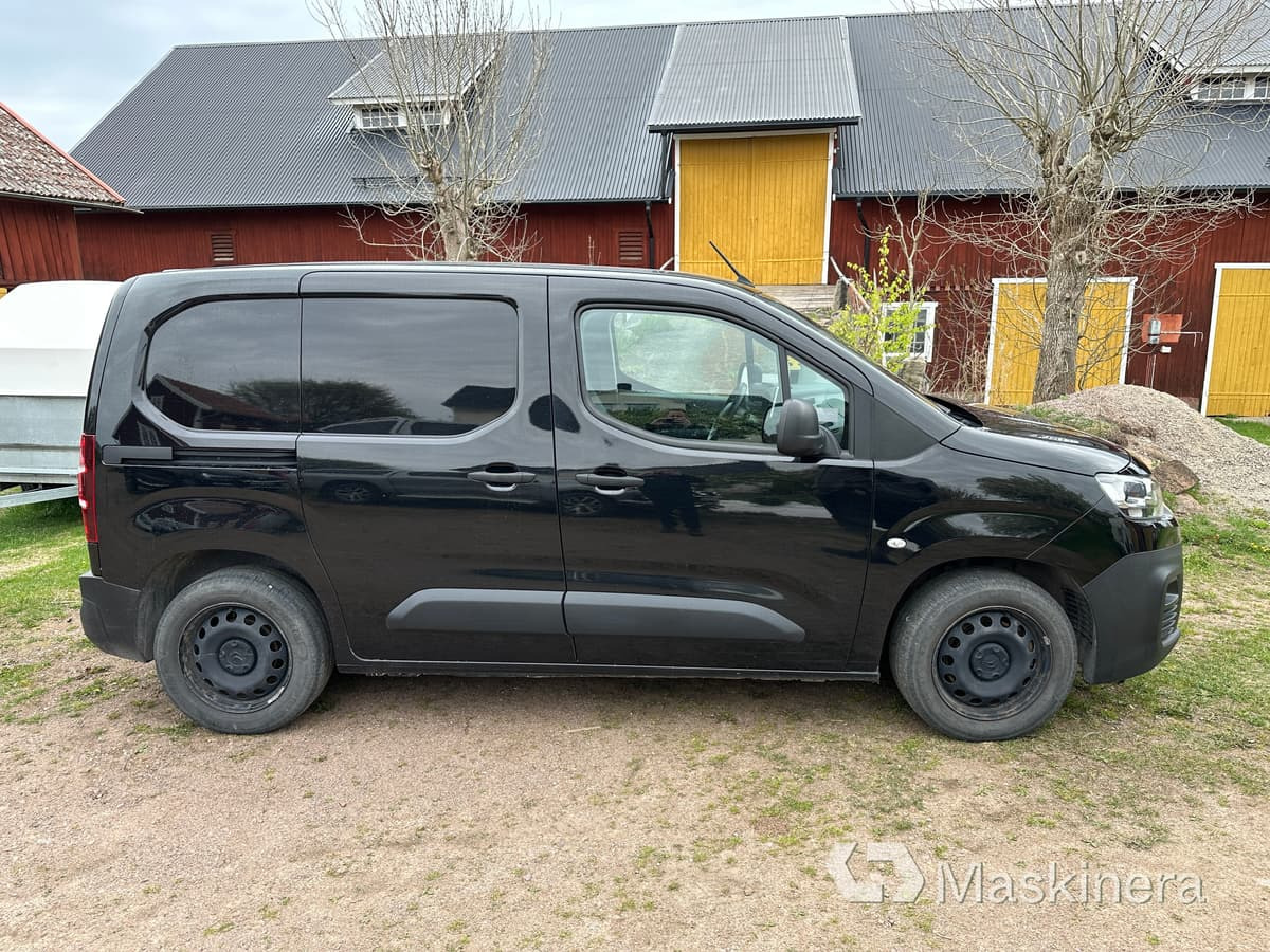 Arbetsbil Citroën Berlingo 1.2 PureTech Aut - Xe van nhỏ gọn: hình 4 Arbetsbil Citroën Berlingo 1.2 PureTech Aut - Xe van nhỏ gọn: hình 4