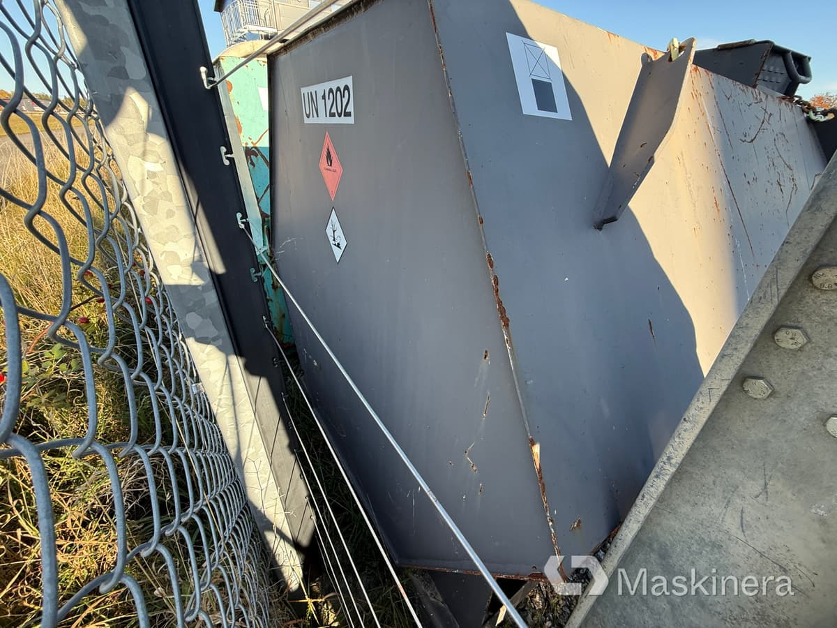 Bränsletank Färmartanken UN 1202 2000 liter - Bồn chứa: hình 5 Bränsletank Färmartanken UN 1202 2000 liter - Bồn chứa: hình 5