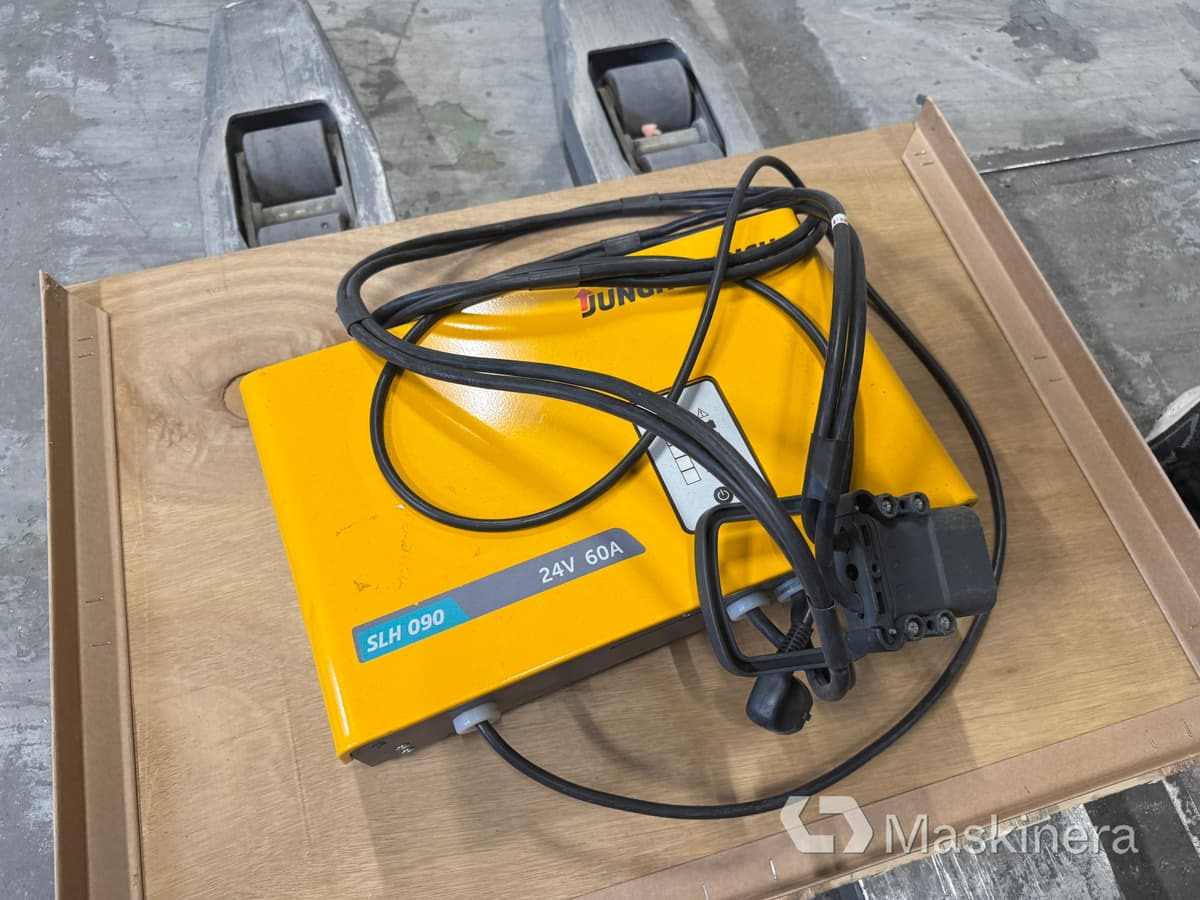 Cho thuê  Eltruck Jungheinrich ESC214 Eltruck Jungheinrich ESC214: hình 26