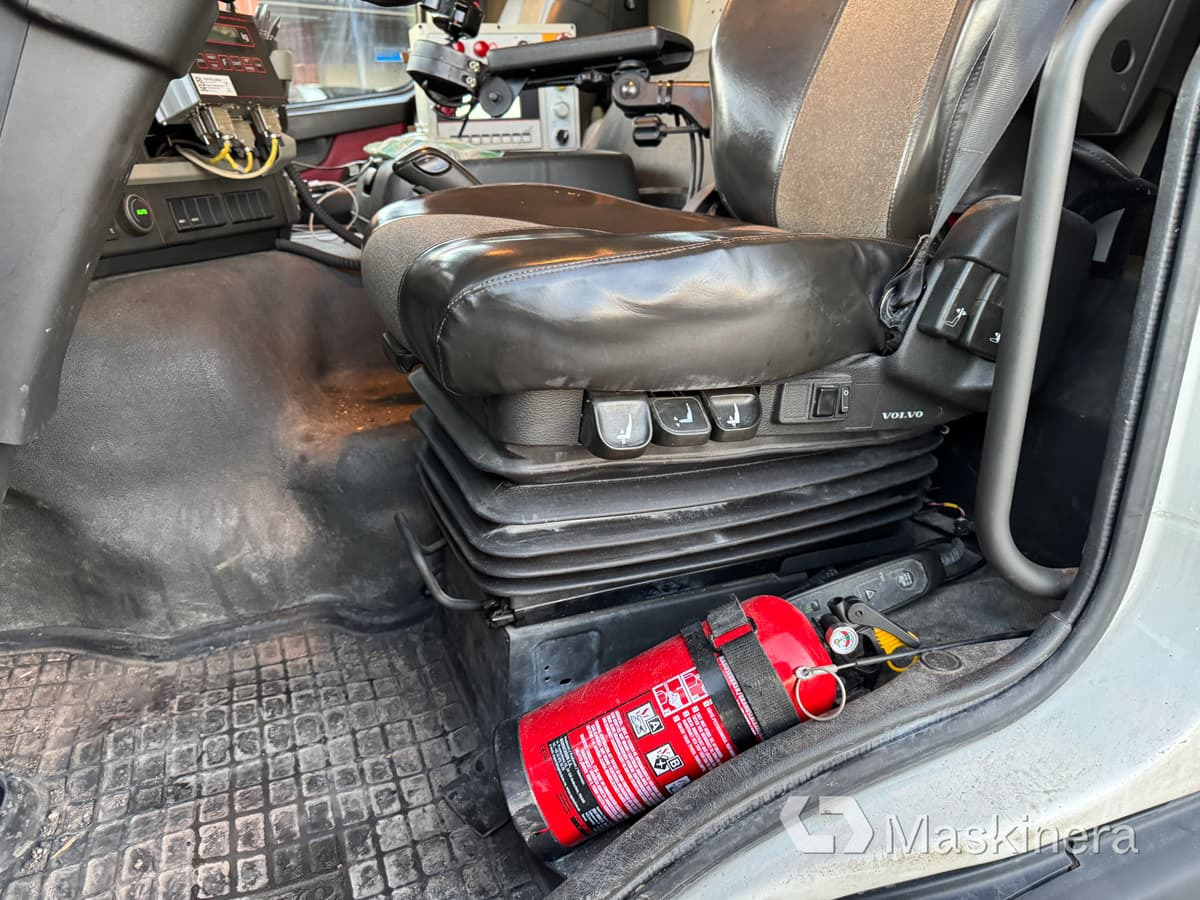 Xe tải chở rác Frontlastare Volvo FM 62 TR: hình 25