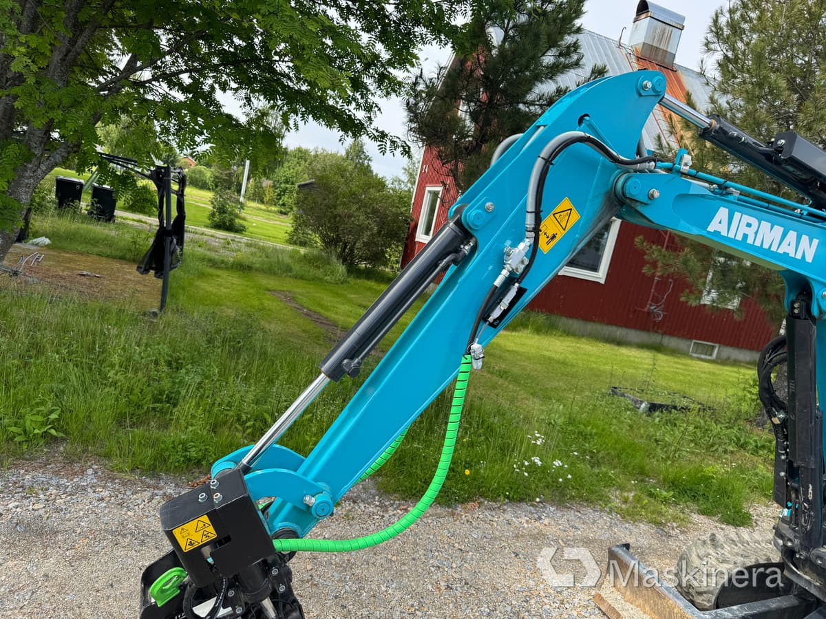Máy xúc bánh xích Grävmaskin Airman AX33u-7 med tillbehör: hình 44
