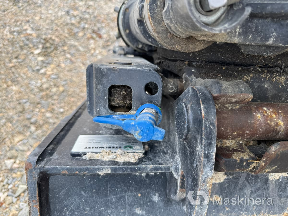 Máy xúc bánh xích Grävmaskin Airman AX33u-7 med tillbehör: hình 43