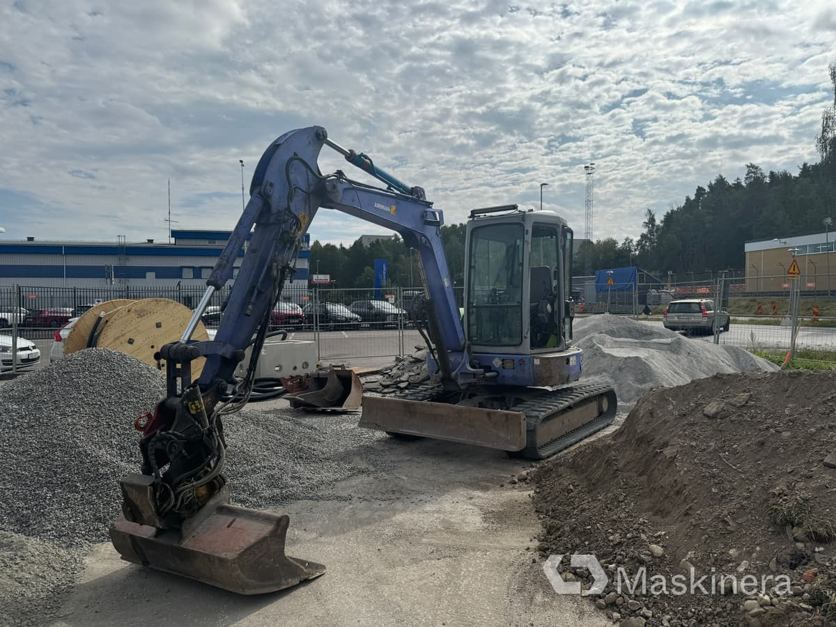 Grävmaskin Airman AX50U - Máy xúc bánh xích: hình 1 Grävmaskin Airman AX50U - Máy xúc bánh xích: hình 1