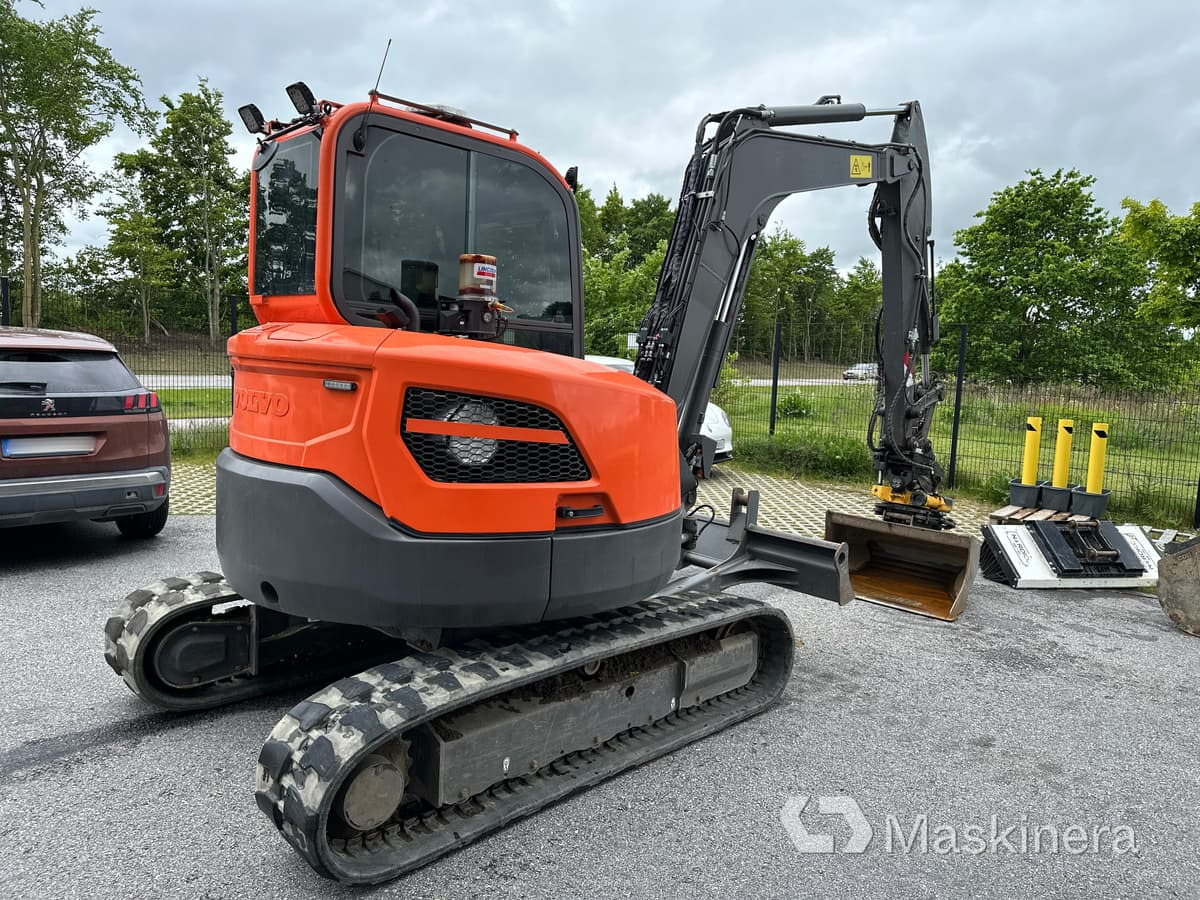 Grävmaskin Volvo ECR58D - Máy xúc bánh xích: hình 5 Grävmaskin Volvo ECR58D - Máy xúc bánh xích: hình 5