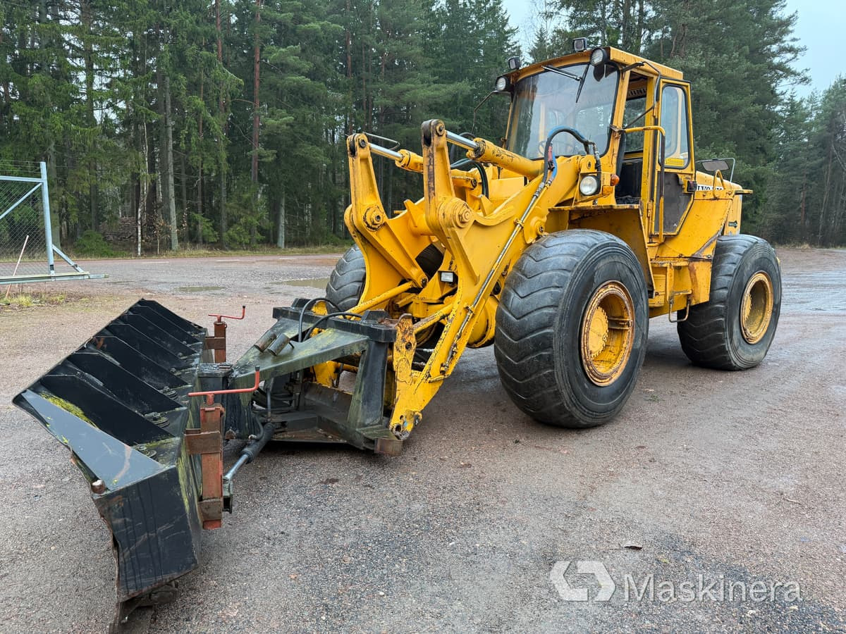 Hjullastare Volvo BM LM 846 - Máy xúc lật bánh lốp: hình 1 Hjullastare Volvo BM LM 846 - Máy xúc lật bánh lốp: hình 1