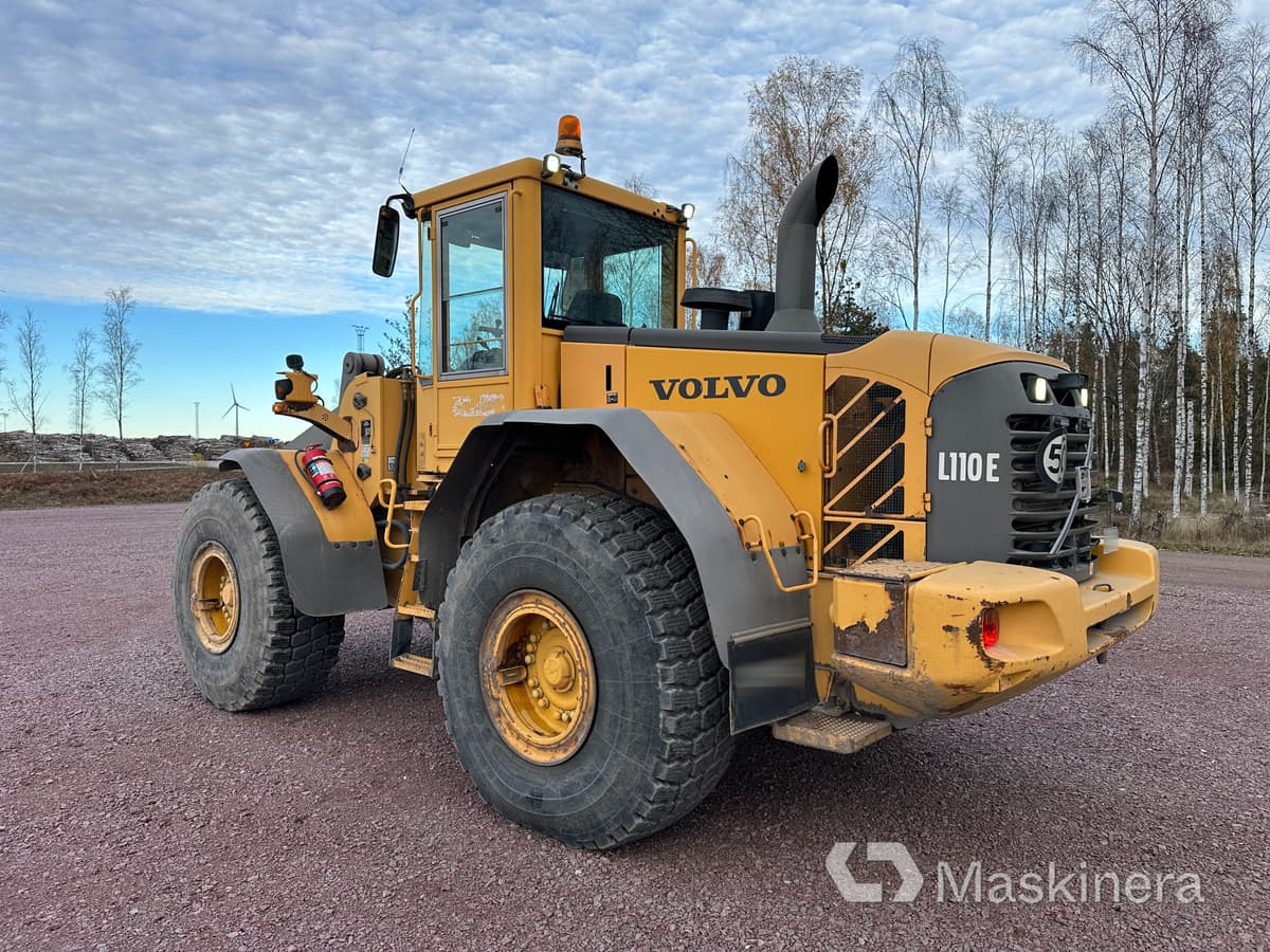 Hjullastare Volvo L110E - Máy xúc lật bánh lốp: hình 3 Hjullastare Volvo L110E - Máy xúc lật bánh lốp: hình 3