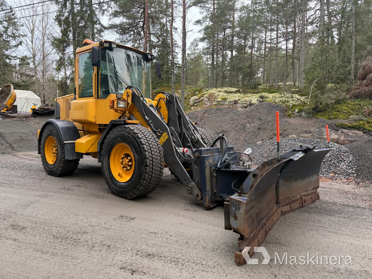 Hjullastare Volvo L50E med tillbehör - Máy xúc lật bánh lốp: hình 3 Hjullastare Volvo L50E med tillbehör - Máy xúc lật bánh lốp: hình 3