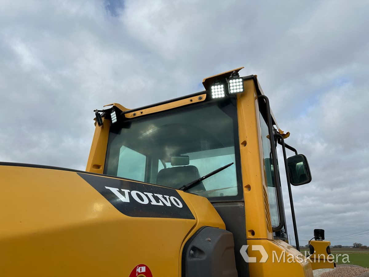 Máy xúc lật bánh lốp Hjullastare Volvo L60G [ Copy ]: hình 36