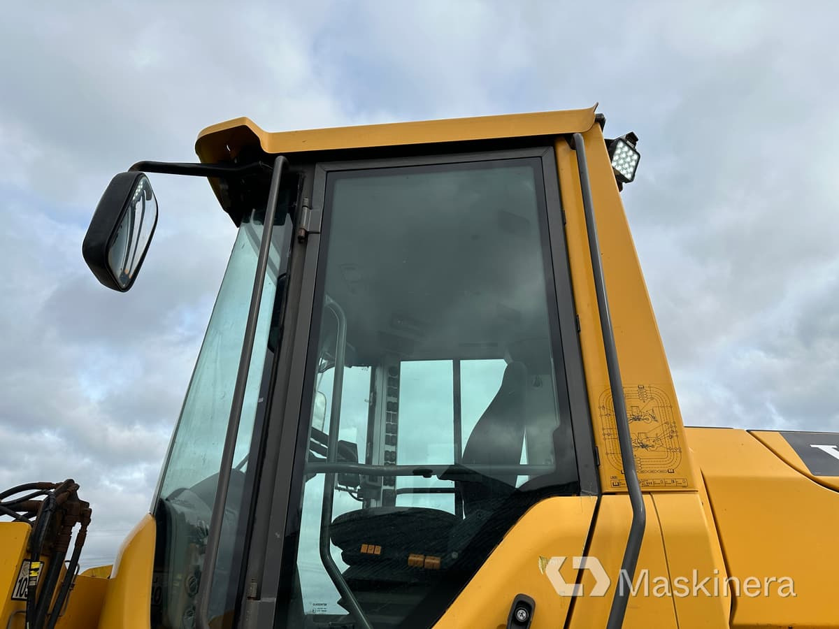 Máy xúc lật bánh lốp Hjullastare Volvo L60G [ Copy ]: hình 43