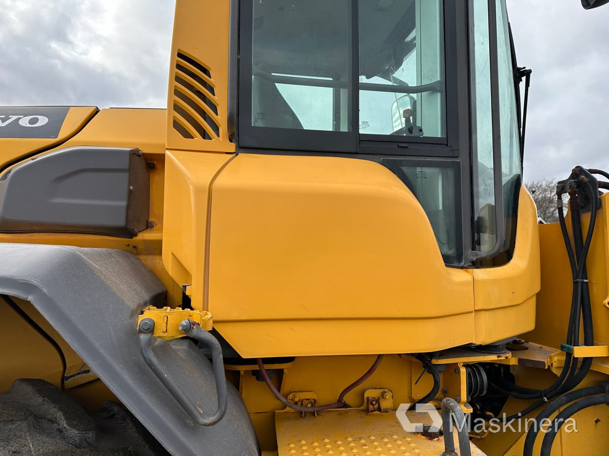 Máy xúc lật bánh lốp Hjullastare Volvo L60G [ Copy ]: hình 32