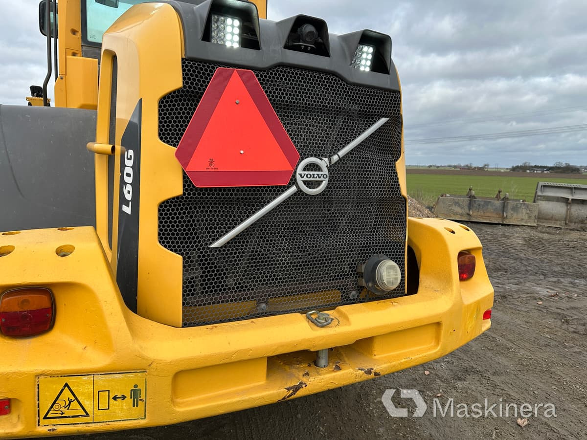 Máy xúc lật bánh lốp Hjullastare Volvo L60G [ Copy ]: hình 15