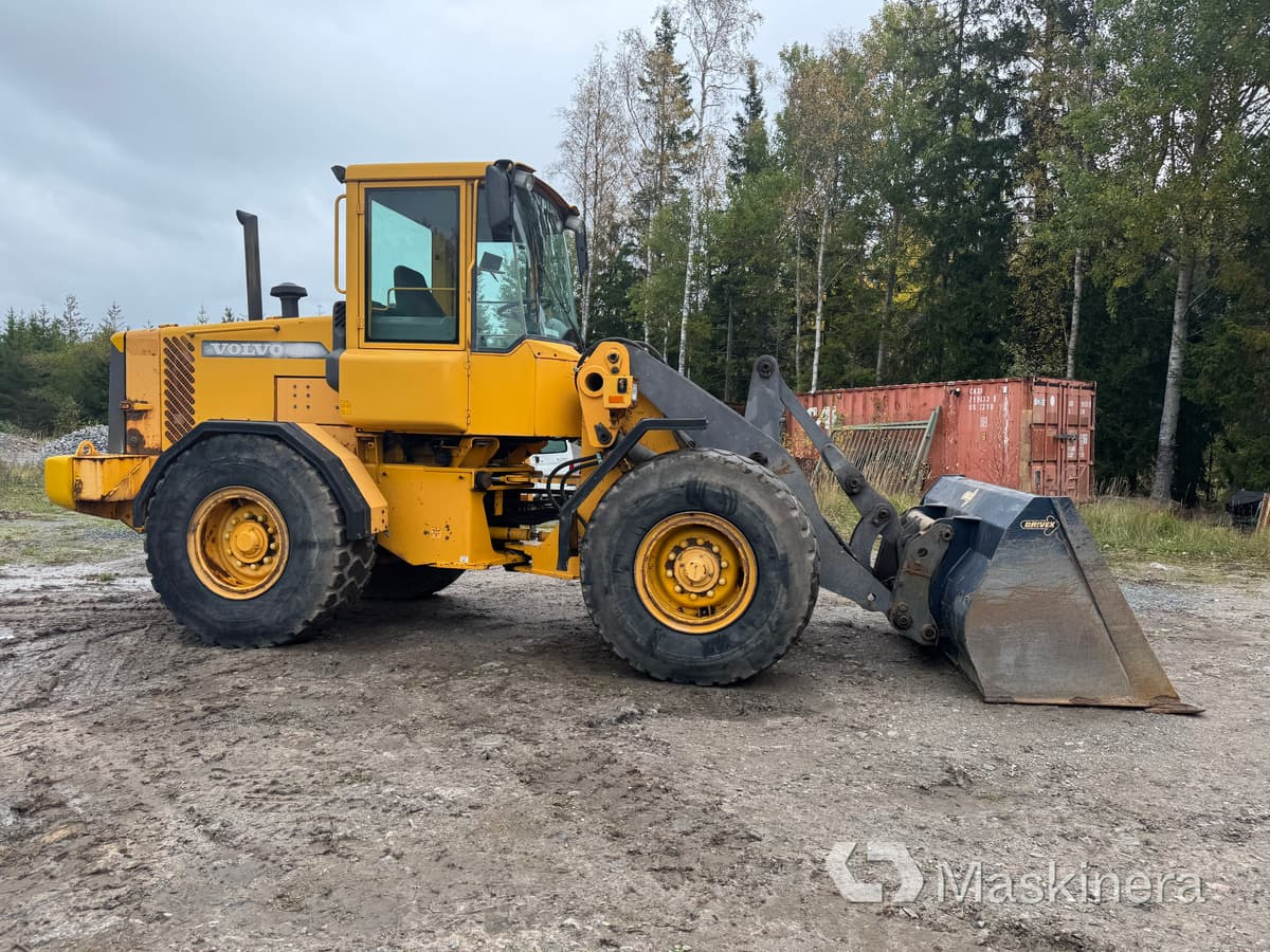 Hjullastare Volvo L70D - Máy xúc lật bánh lốp: hình 4 Hjullastare Volvo L70D - Máy xúc lật bánh lốp: hình 4