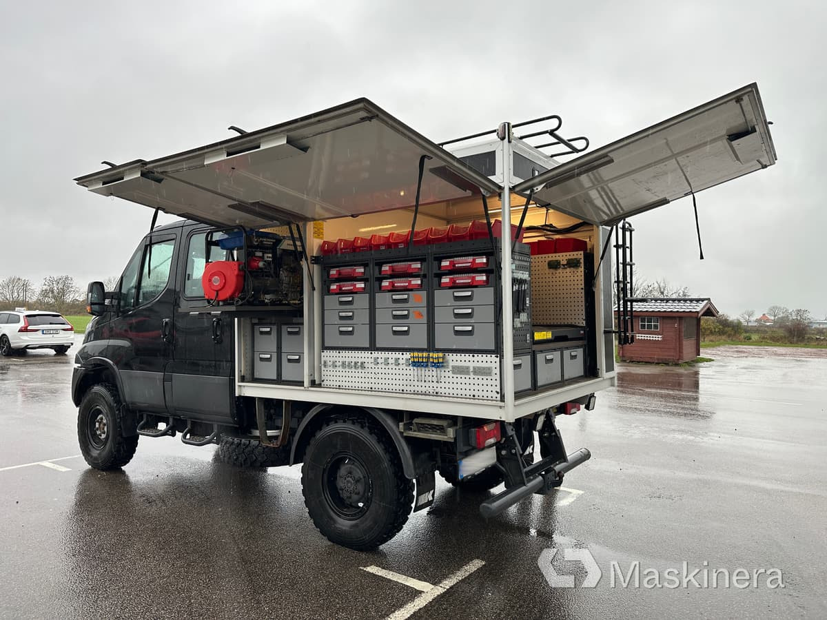 Iveco Daily 55-180 4x4 3.0 Arbetsbil Iveco Daily 4x4 3.0 - Xe van chở hàng: hình 5 Iveco Daily 55-180 4x4 3.0 Arbetsbil Iveco Daily 4x4 3.0 - Xe van chở hàng: hình 5