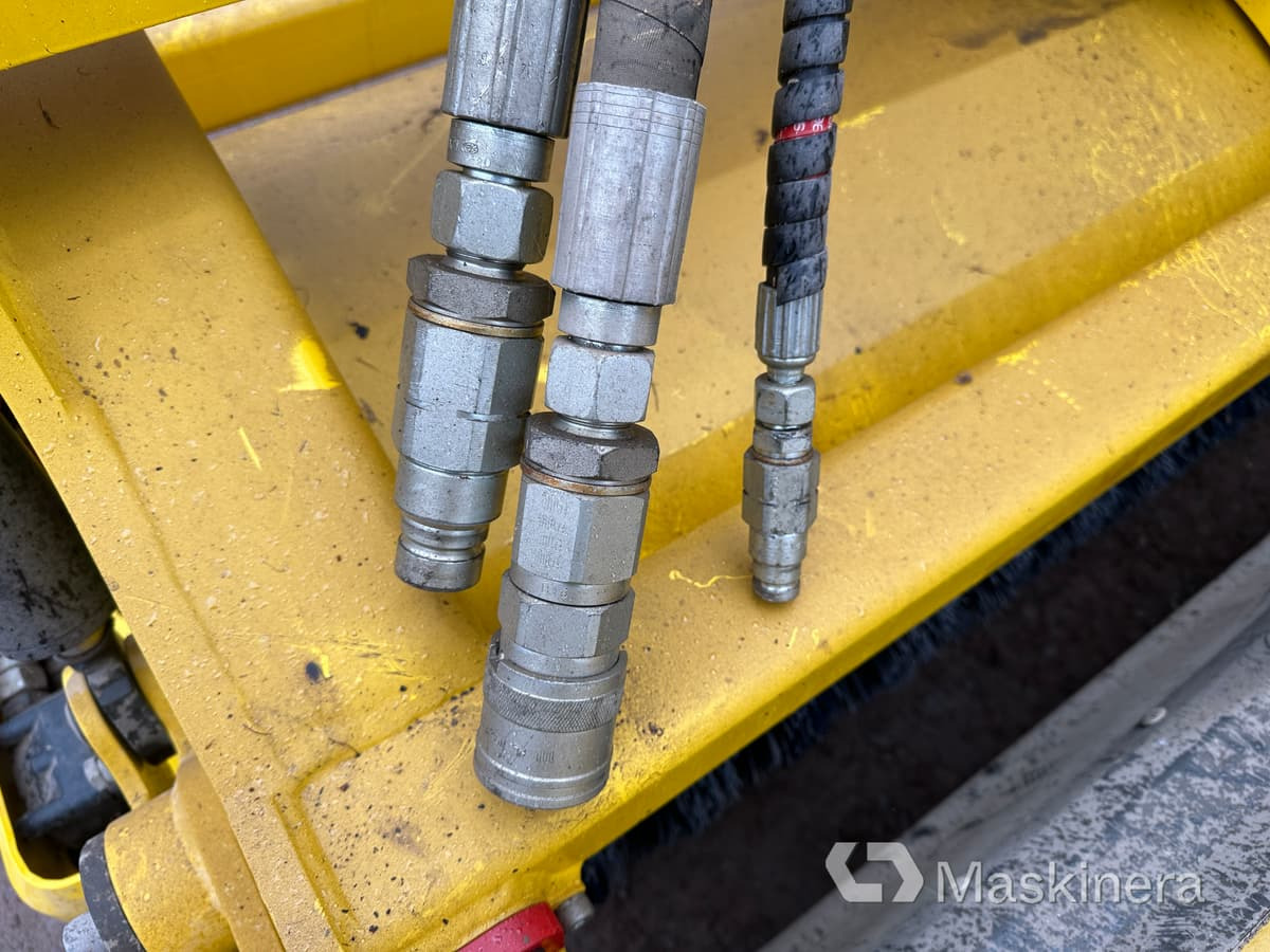 Cày tuyết Kombiplog Multihog MPV 2000: hình 27