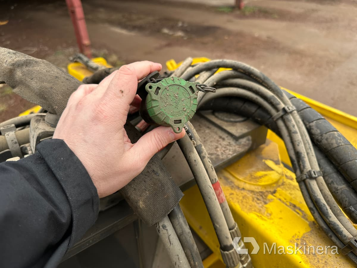 Cày tuyết Kombiplog Multihog MPV 2000: hình 32