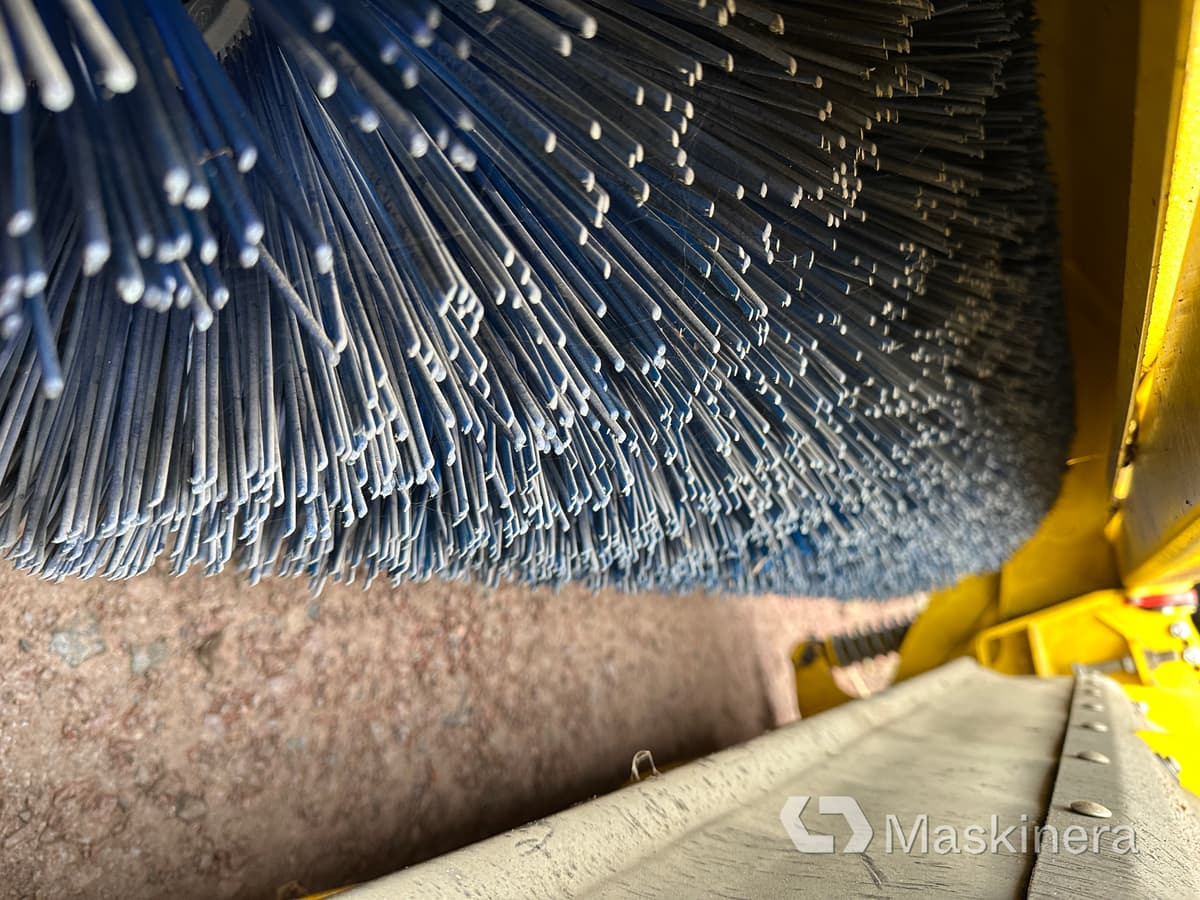 Cày tuyết Kombiplog Multihog MPV 2000: hình 40