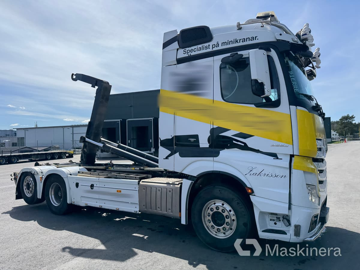Lastväxlare Mercedes-Benz Actros - Xe tải nâng móc: hình 4 Lastväxlare Mercedes-Benz Actros - Xe tải nâng móc: hình 4