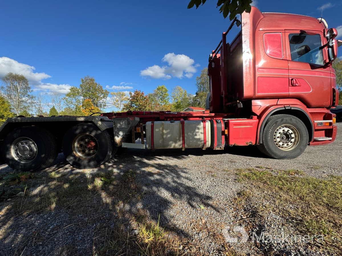Lastväxlare Scania R500LB6X2*4HHA - Xe tải nâng móc: hình 4 Lastväxlare Scania R500LB6X2*4HHA - Xe tải nâng móc: hình 4
