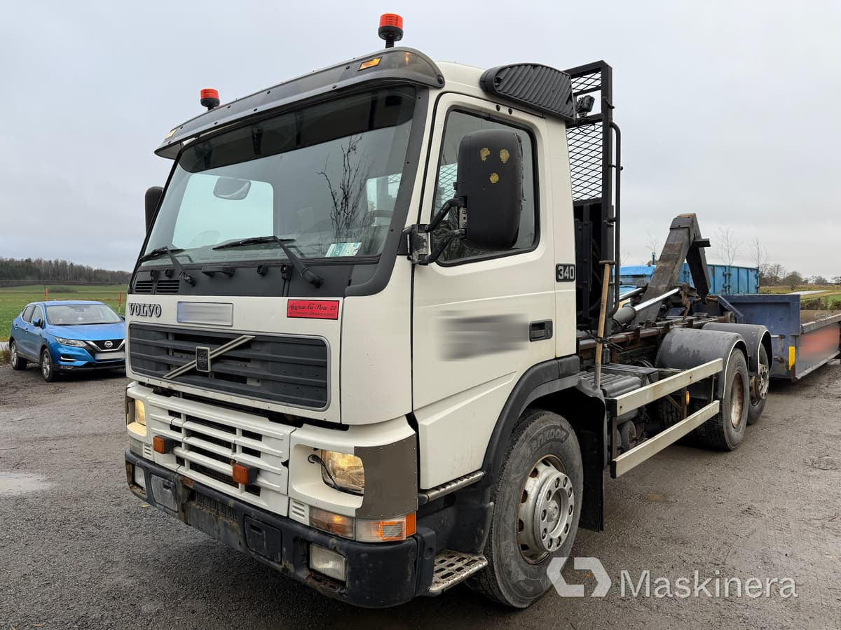 Lastväxlare Volvo FM12 6X2 - Xe tải nâng móc: hình 1 Lastväxlare Volvo FM12 6X2 - Xe tải nâng móc: hình 1