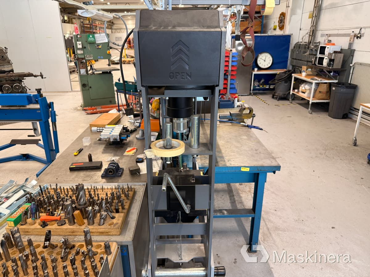 SNIT SP-50HAM/987SP50HAM Verkstadspress 50ton Snit sp-50 ham - Máy móc công nghiệp: hình 4 SNIT SP-50HAM/987SP50HAM Verkstadspress 50ton Snit sp-50 ham - Máy móc công nghiệp: hình 4