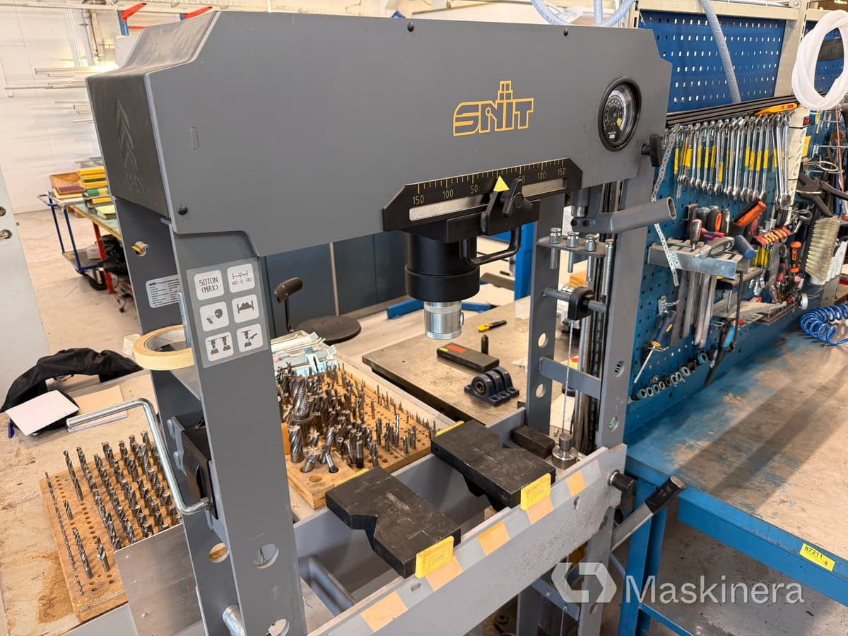 SNIT SP-50HAM/987SP50HAM Verkstadspress 50ton Snit sp-50 ham - Máy móc công nghiệp: hình 1 SNIT SP-50HAM/987SP50HAM Verkstadspress 50ton Snit sp-50 ham - Máy móc công nghiệp: hình 1