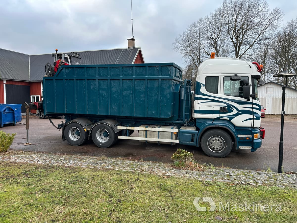 SCANIA R500LB6X4HHA Lastväxlare Scania R500 med FTG V10CX kran - Xe tải nâng móc: hình 4 SCANIA R500LB6X4HHA Lastväxlare Scania R500 med FTG V10CX kran - Xe tải nâng móc: hình 4