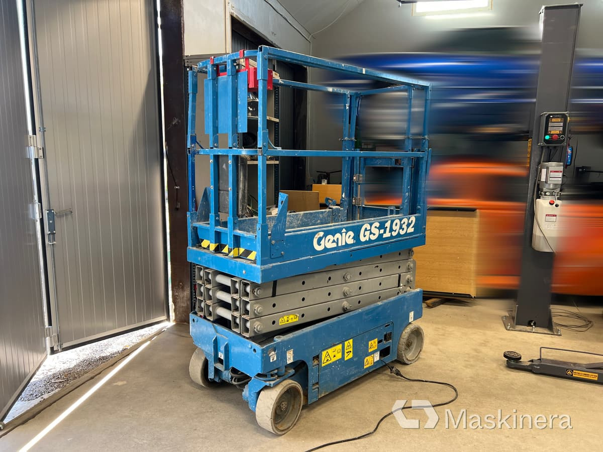 Saxlift Genie GS-1932 - Máy nâng người hình kéo: hình 3 Saxlift Genie GS-1932 - Máy nâng người hình kéo: hình 3