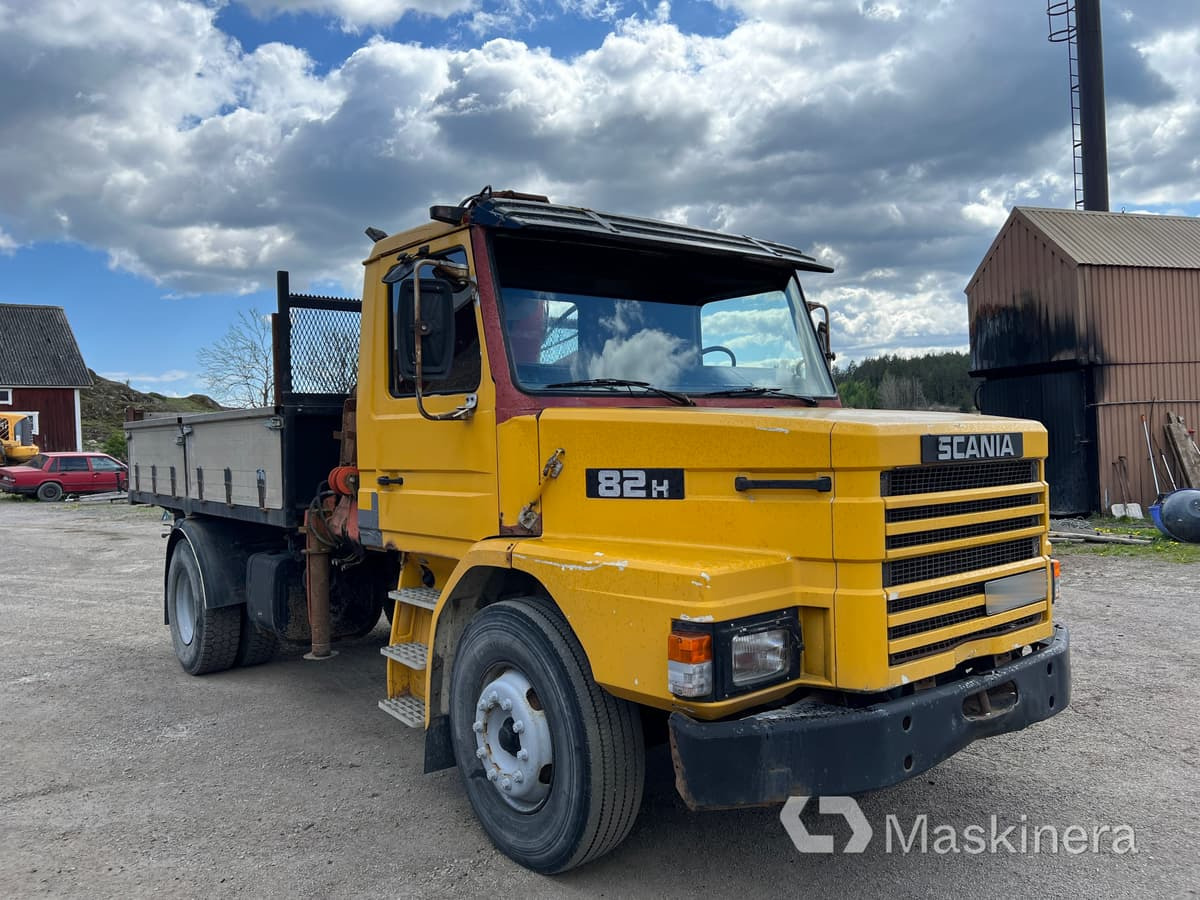 Scania T82HL4X2LS46KK Kran / tippbil Scania 82H - Xe ben, Xe cẩu tự hành: hình 3 Scania T82HL4X2LS46KK Kran / tippbil Scania 82H - Xe ben, Xe cẩu tự hành: hình 3