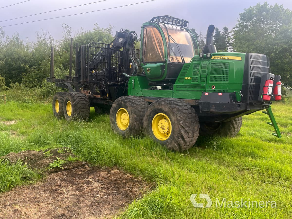 Skotare John Deere 1910G - Máy chuyển tiếp: hình 2 Skotare John Deere 1910G - Máy chuyển tiếp: hình 2