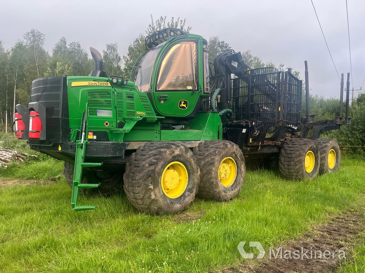 Skotare John Deere 1910G - Máy chuyển tiếp: hình 1 Skotare John Deere 1910G - Máy chuyển tiếp: hình 1