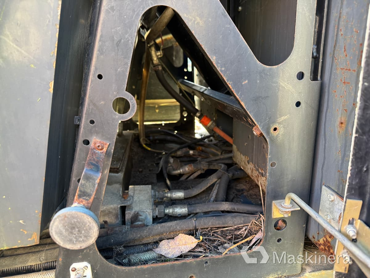 Xe quét đường Sopmaskin Johnston Compact 142A 101T (Rep. objekt): hình 28 Xe quét đường Sopmaskin Johnston Compact 142A 101T (Rep. objekt): hình 28