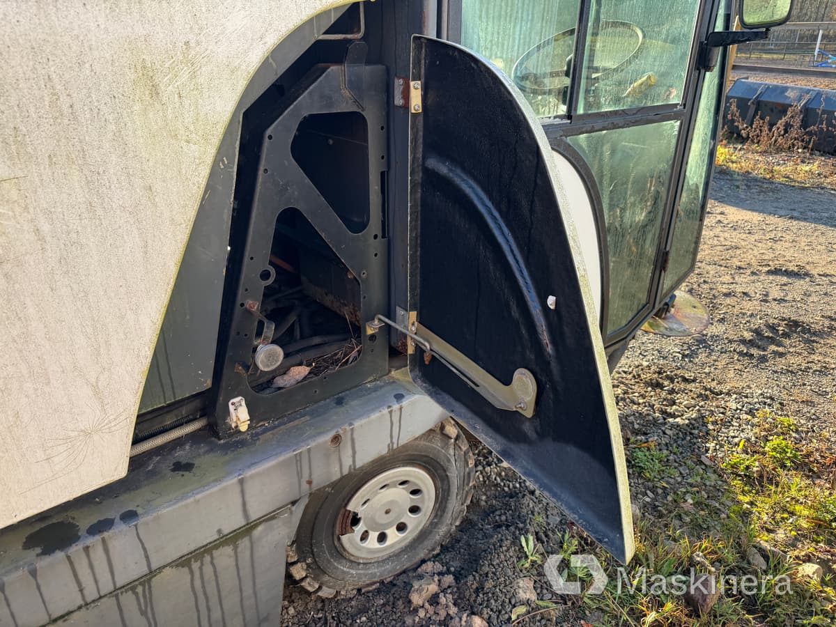 Xe quét đường Sopmaskin Johnston Compact 142A 101T (Rep. objekt): hình 27 Xe quét đường Sopmaskin Johnston Compact 142A 101T (Rep. objekt): hình 27