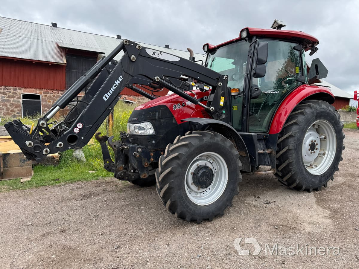 Traktor Case Farmall 85A med lastare - Máy cày: hình 1 Traktor Case Farmall 85A med lastare - Máy cày: hình 1