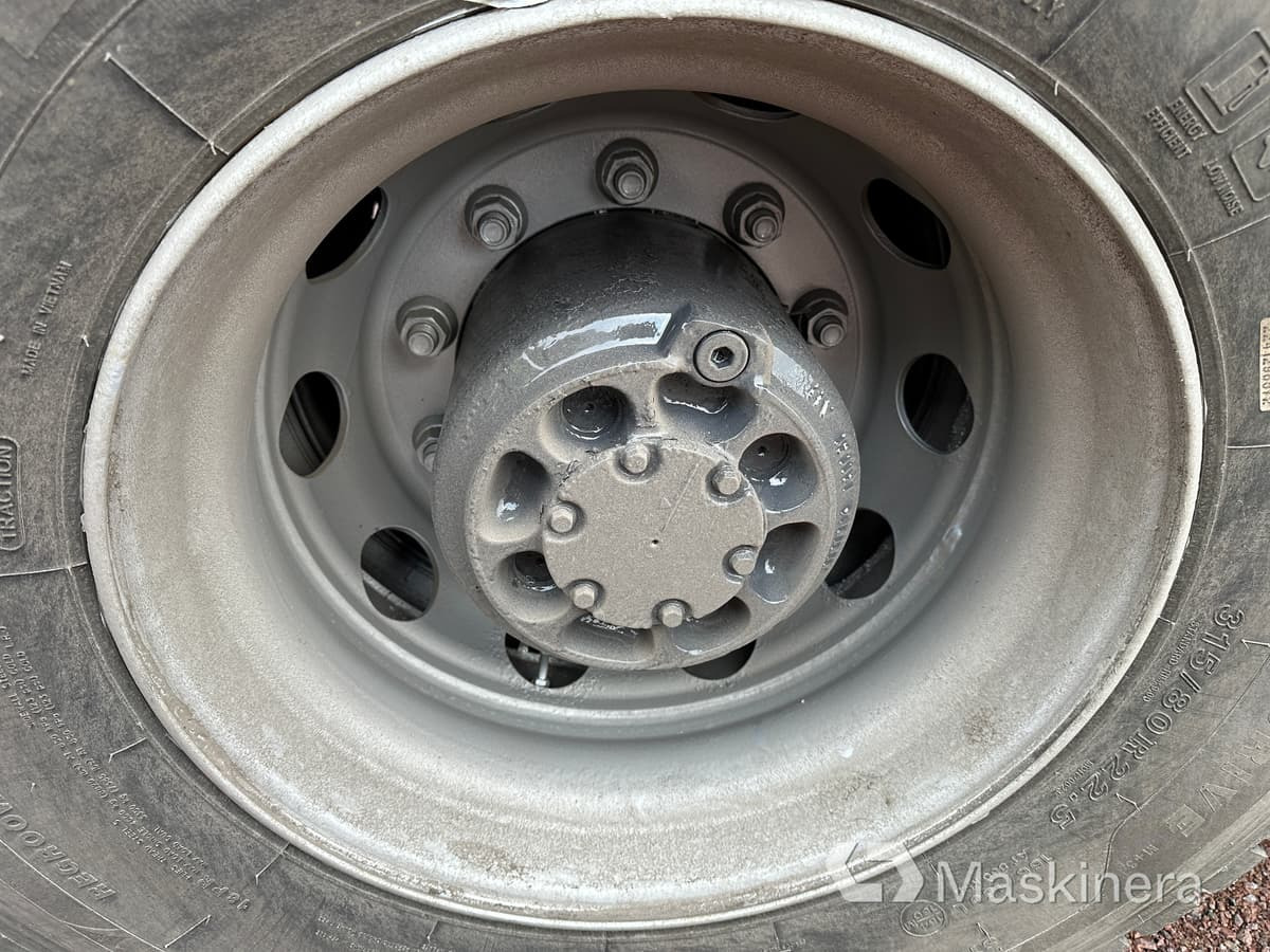 Xe ben, Rơ moóc thùng lửng/ Phẳng VOLVO FM 6*2 450 Schaktbil Volvo FM 450 med 3-axlad jigg: hình 30