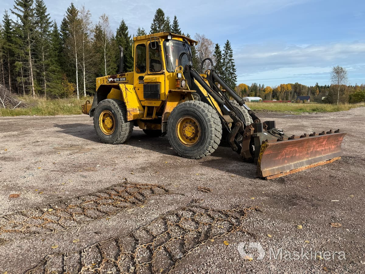 Volvo BM L70 Hjullastare Volvo L70 med snöredskap - Máy xúc lật bánh lốp: hình 1 Volvo BM L70 Hjullastare Volvo L70 med snöredskap - Máy xúc lật bánh lốp: hình 1