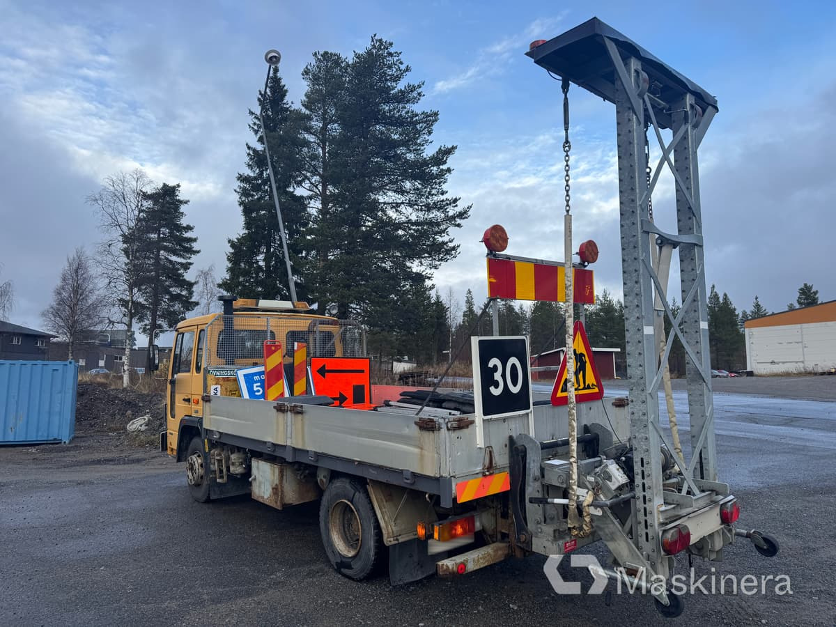 Volvo FL611 4X2 TMA-bil Volvo FL611 - Xe tải thùng lửng/ Phẳng: hình 3 Volvo FL611 4X2 TMA-bil Volvo FL611 - Xe tải thùng lửng/ Phẳng: hình 3